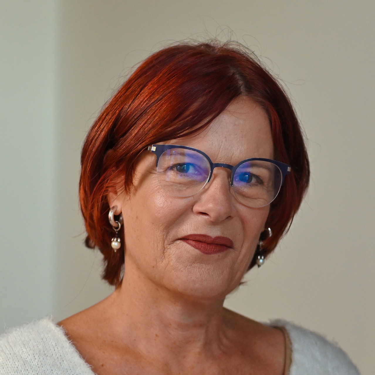 Portrait_UB_q_Selwyn_Hoffmann